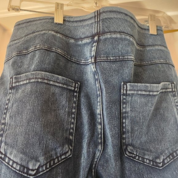 HalaraMagic™ High Waisted Back Side Pocket Stretchy Knit Denim Casual Leggings - Picture 2 of 5